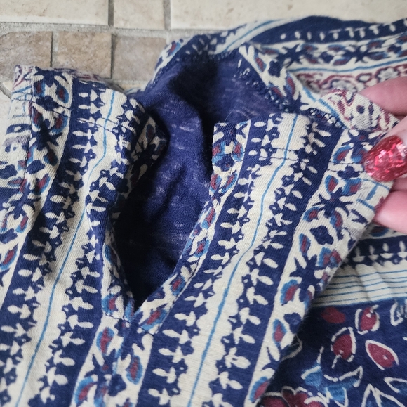 Lucky Brand Top - Picture 2 of 5